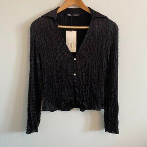 ZARA black textured satin effect top with white buttons, v-neck, pointed collar